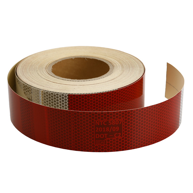 DM9360美国DOT-C2车身反光标识