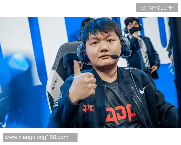 S15电竞总决赛LNG与FPX对决后的战术分析与意识探讨 S15电竞总决赛LNG与FPX对决后的战术分析与意识探讨